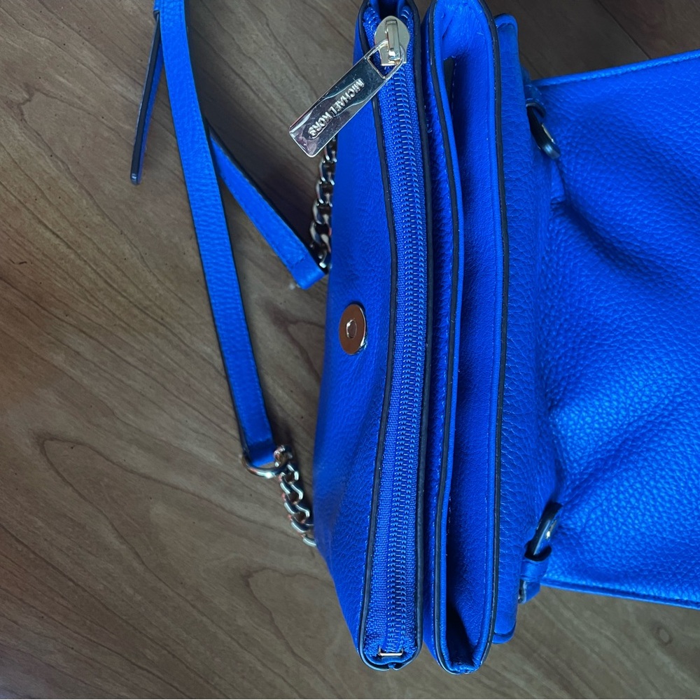 Gorgeous cobalt blue Michael Kors bag.